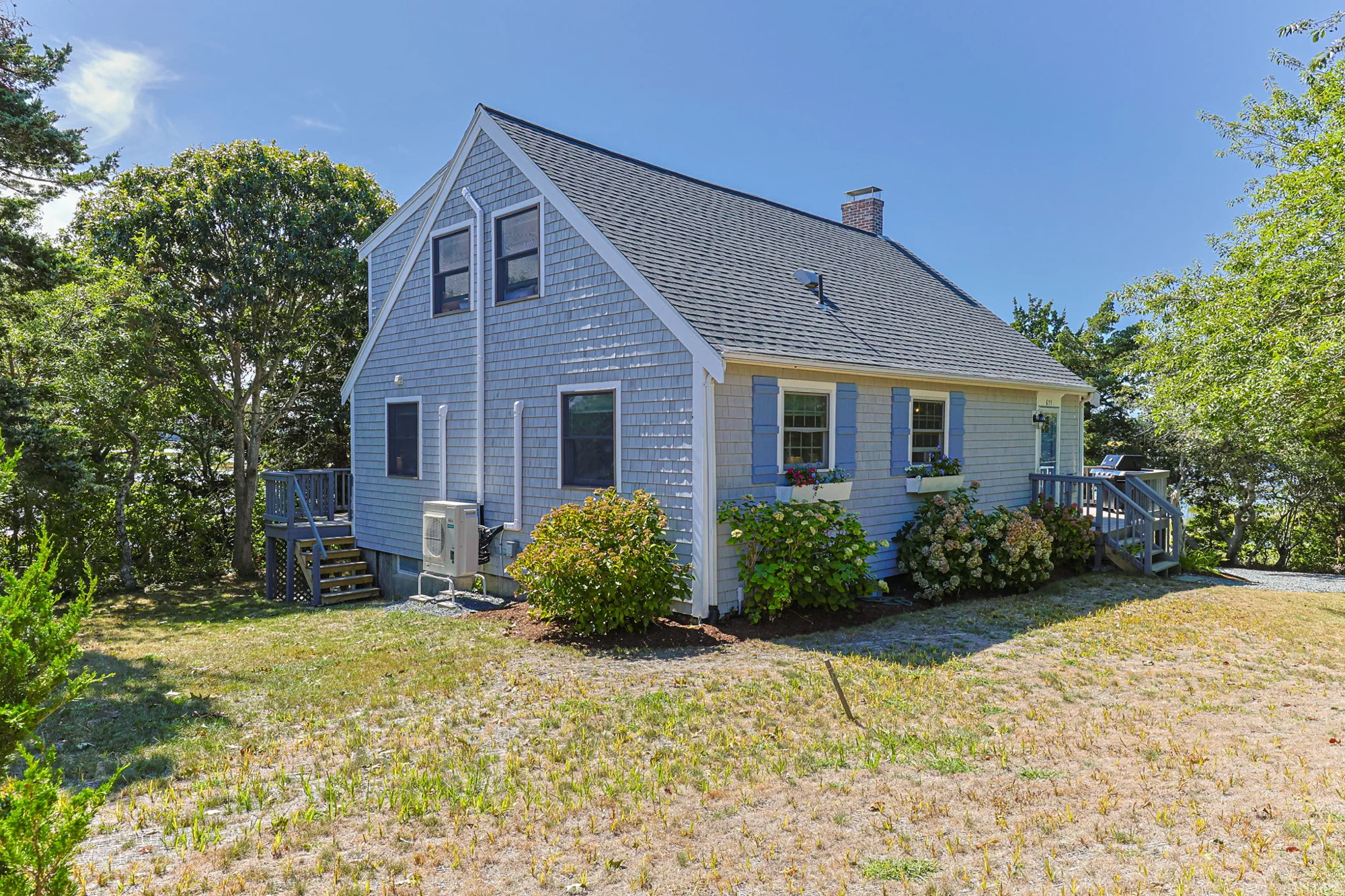 Cedar-shingled exterior of Herring Brook House